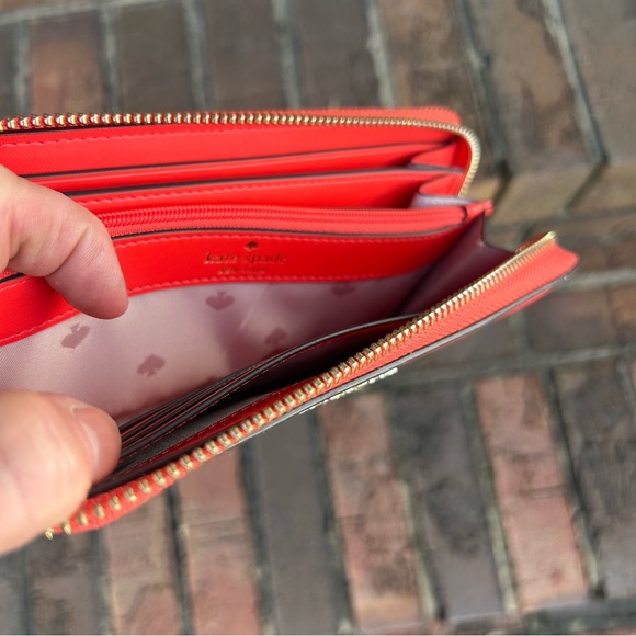 KATE SPADE NEW YORK ORANGE LEATHER FULL ZIP CLOSURE WALLET NEW!! - Picture 8 of 16